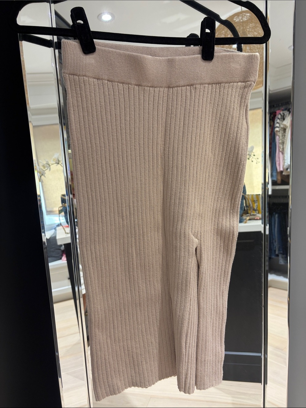 Abercrombie & Fitch Ribbed midi Knit Skirt Bottoms in Beige